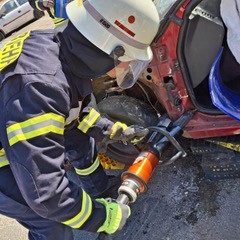 Übung der Feuerwehr, technische Hilfeleistung